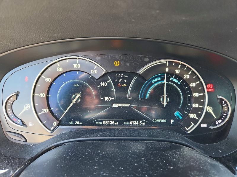 Photo 9 from auction – 2018 BMW 530E with VIN WBAJA9C54JB032644