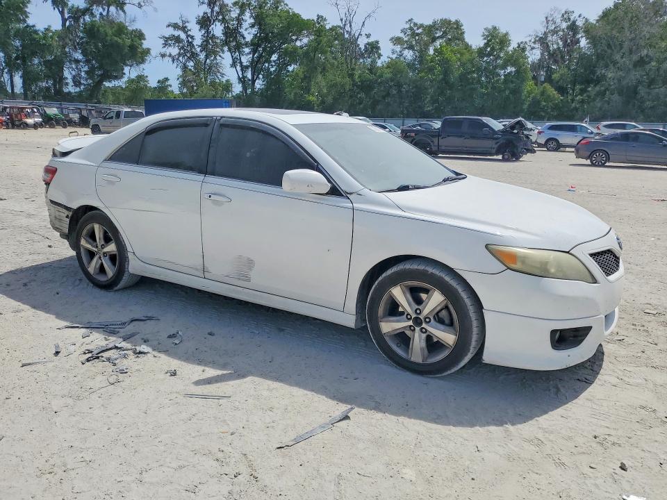 Photo 4 from auction – 2011 TOYOTA CAMRY with VIN 4T1BF3EK8BU744441