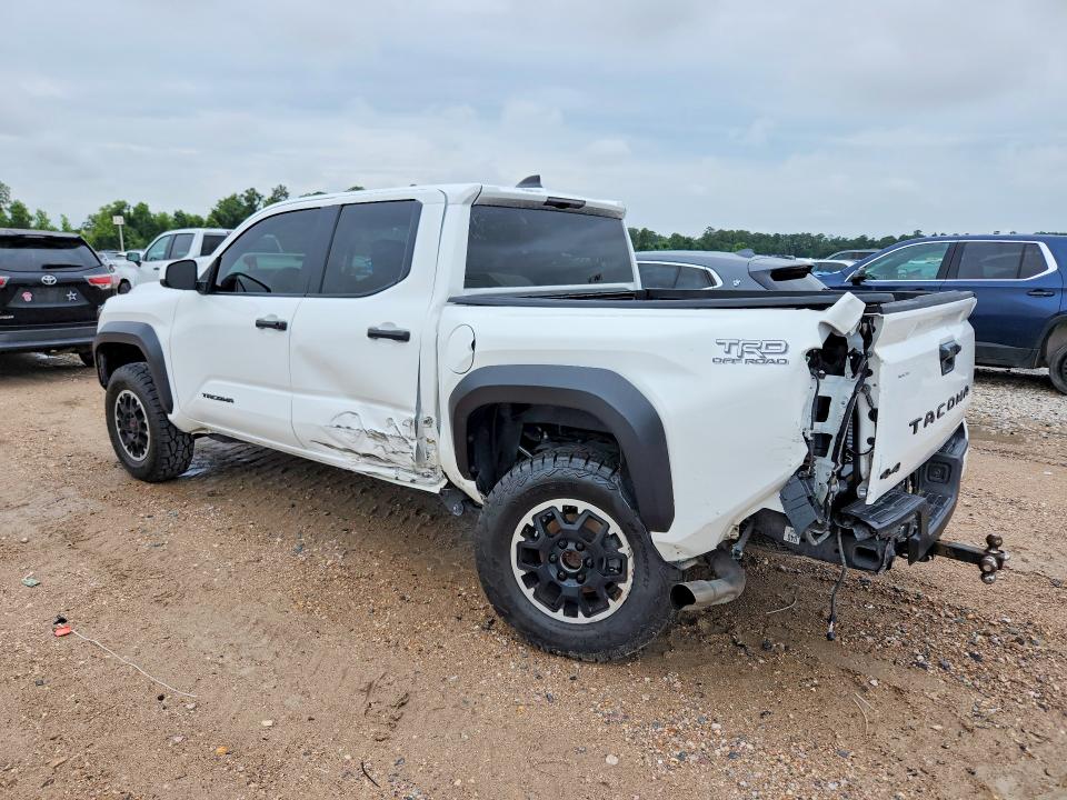Photo 2 from auction – 2024 TOYOTA TACOMA with VIN 3TMLB5JN9RM013547