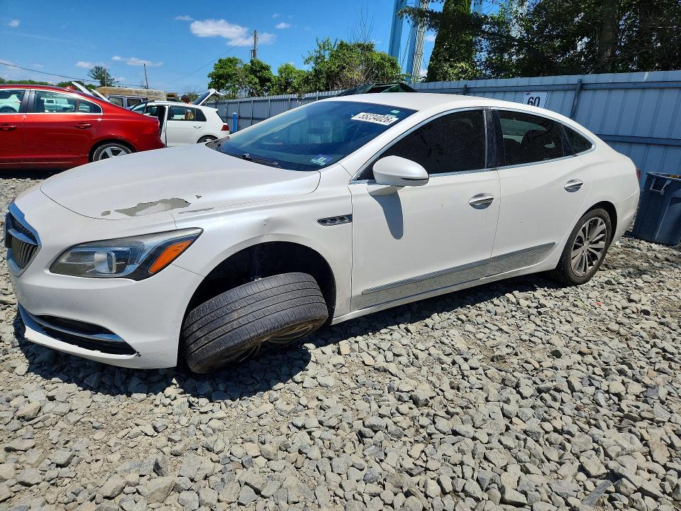 BUICK LACROSSE 2017 with VIN 1G4ZN5SS9HU138432 - Photo from auction