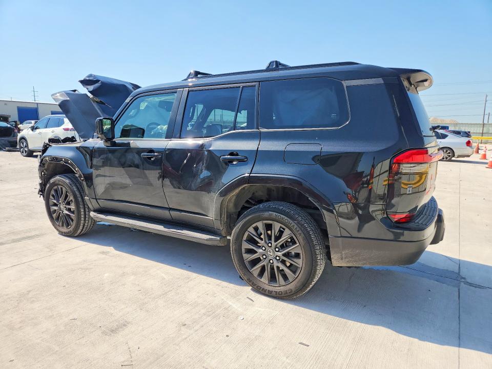 Photo 2 from auction – 2024 LEXUS GX 550 with VIN JTJTBCDX7R5023689