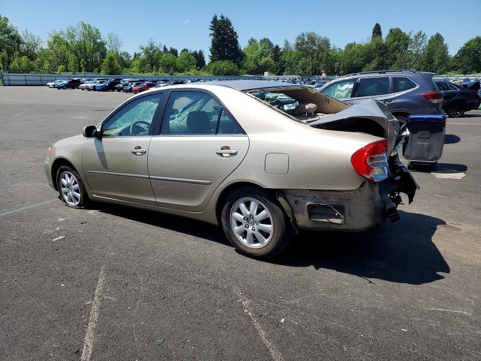 Photo 2 from auction – 2002 TOYOTA CAMRY with VIN JTDBE32K520098794