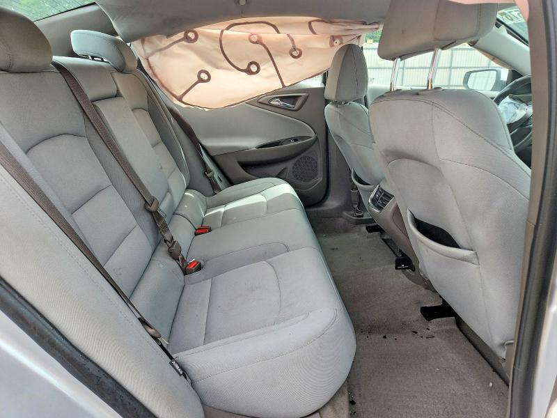 Photo 10 from auction – 2018 CHEVROLET MALIBU with VIN 1G1ZD5ST2JF192240