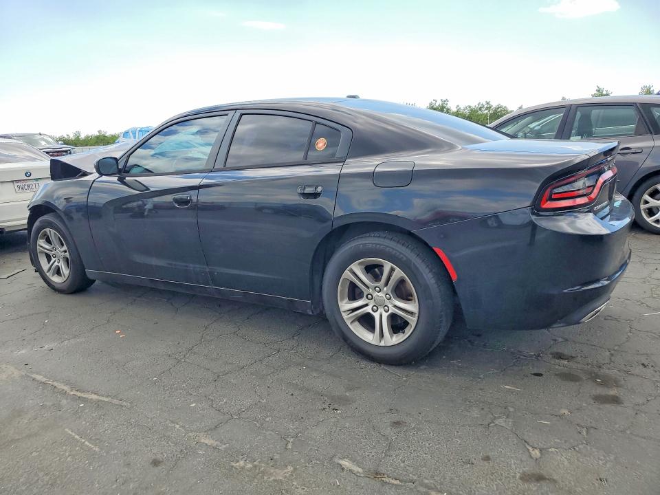 Photo 2 from auction – 2015 DODGE CHARGER with VIN 2C3CDXBGXFH721584