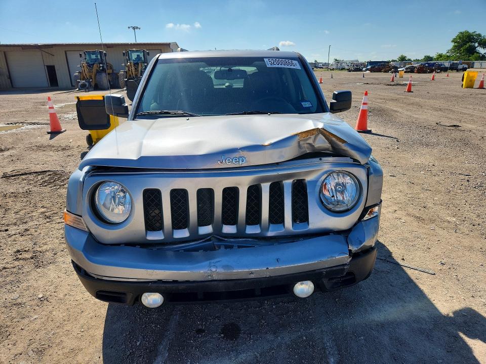 Photo 5 from auction – 2017 JEEP PATRIOT with VIN 1C4NJPBB2HD120963