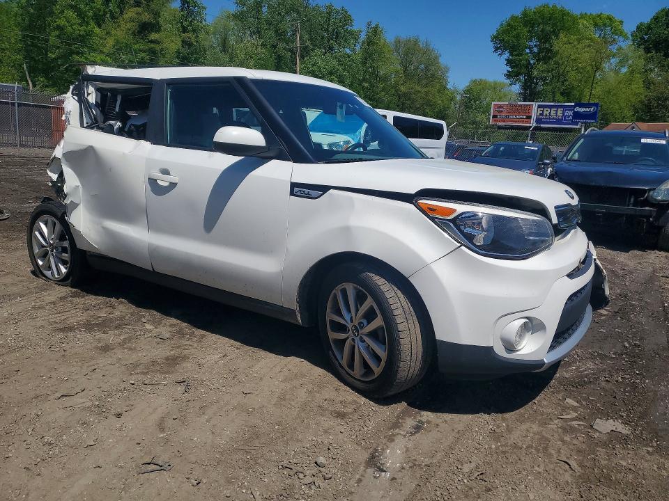 Photo 4 from auction – 2017 KIA SOUL with VIN KNDJP3A5XH7449457