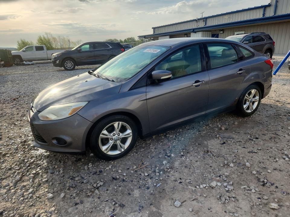 FORD FOCUS 2013 with VIN 1FADP3F27DL272594 - Photo from auction