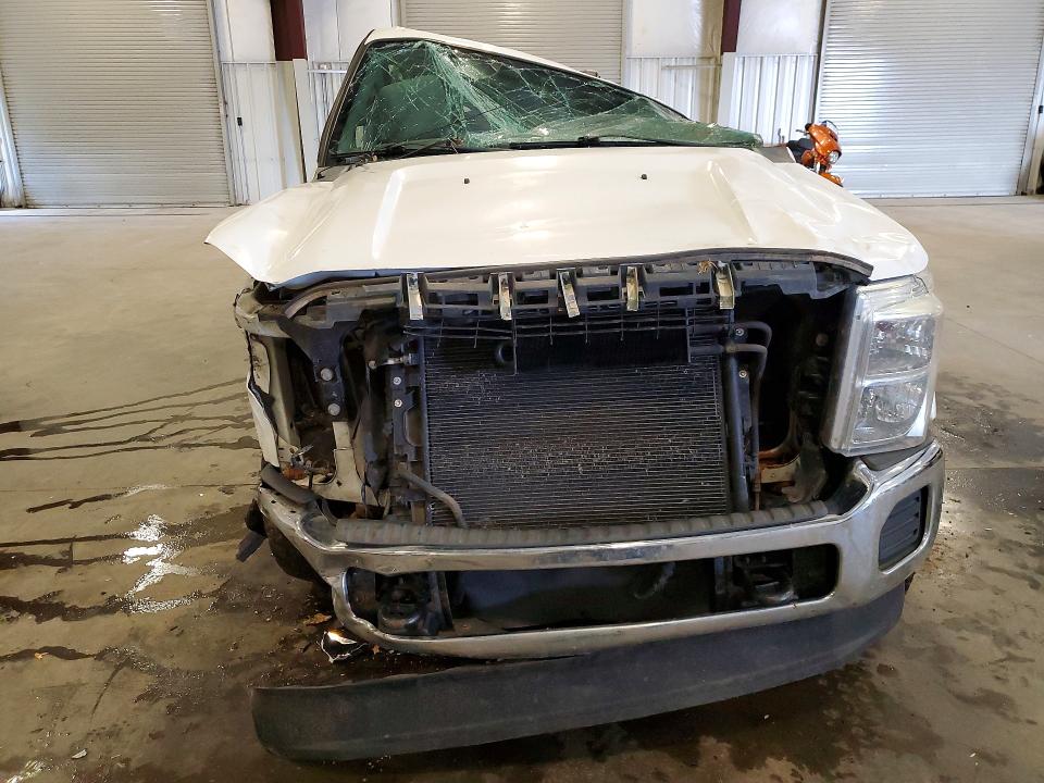 Photo 5 from auction – 2014 FORD F250 with VIN 1FT7W2B66EEA54553