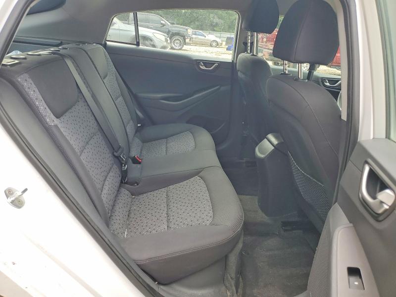 Photo 10 from auction – 2017 HYUNDAI IONIQ with VIN KMHC65LC5HU041397
