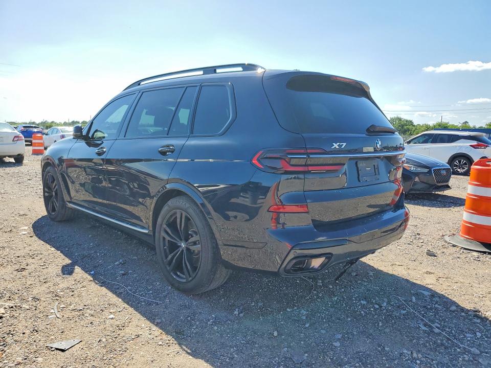 Photo 2 from auction – 2023 BMW X7 with VIN 5UX23EM02P9P36482