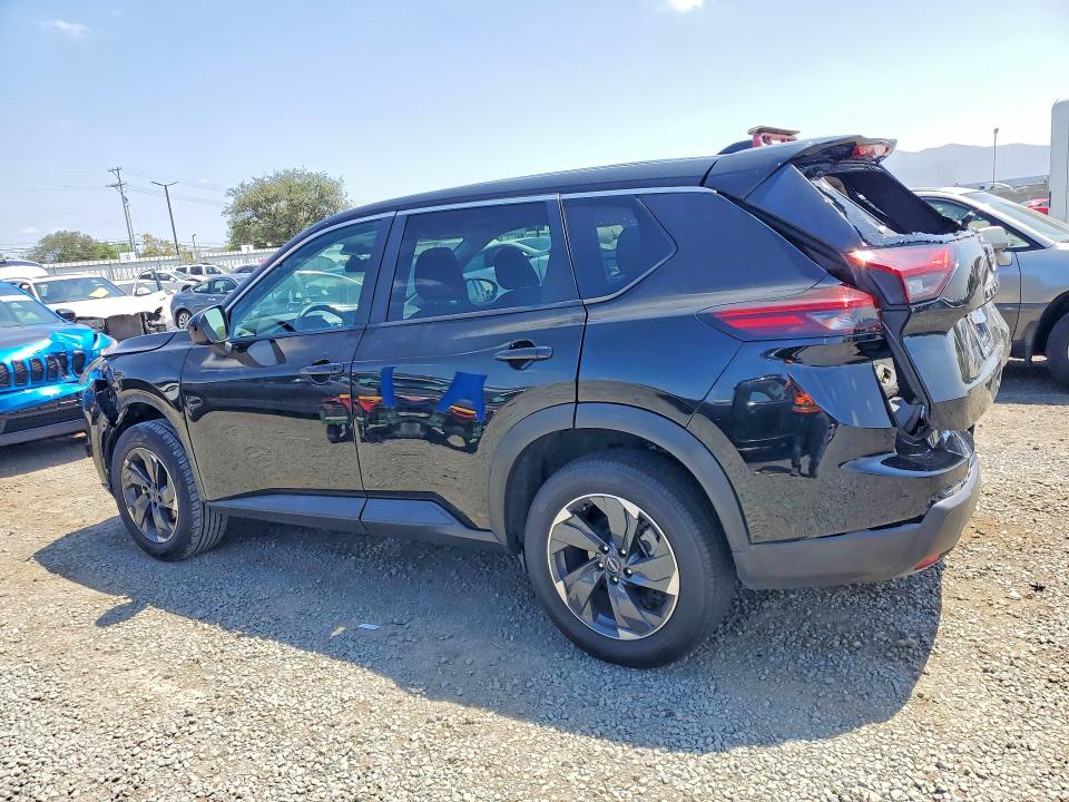 Photo 2 from auction – 2024 NISSAN ROGUE with VIN 5N1BT3BA0RC688743