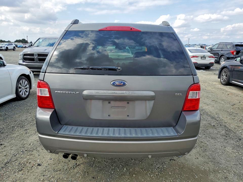 Zdjęcie 6 z aukcji – 2005 FORD FREESTYLE z VIN 1FMZK02115GA80927