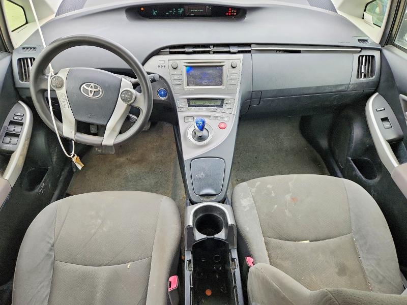 Photo 8 from auction – 2013 TOYOTA PRIUS with VIN JTDKN3DU2D5594415