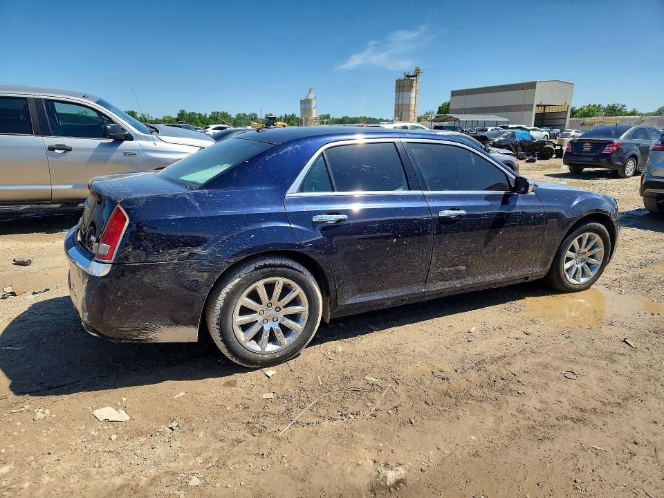 Photo 3 from auction – 2012 CHRYSLER 300 with VIN 2C3CCACG4CH310949