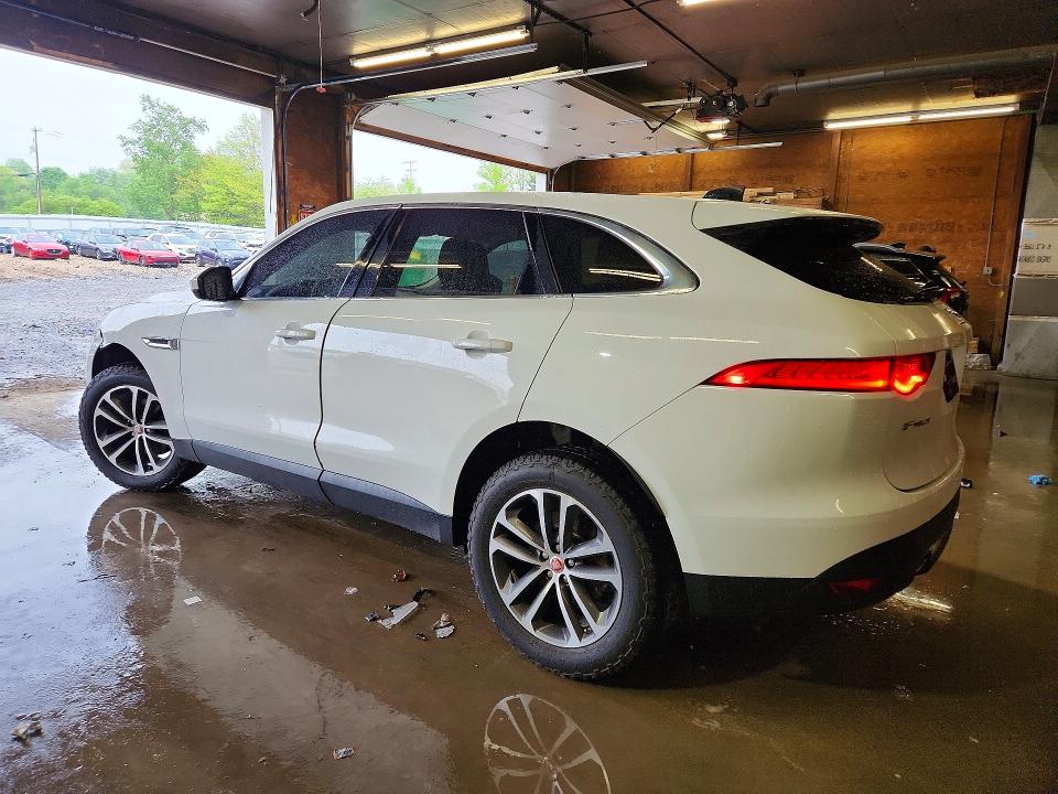 Photo 2 from auction – 2020 JAGUAR F-PACE with VIN SADCJ2FX8LA637327
