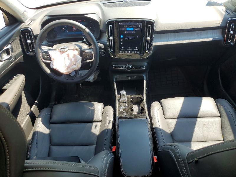 Photo 8 from auction – 2026 VOLVO XC40 with VIN YV4L12UC9T2710921