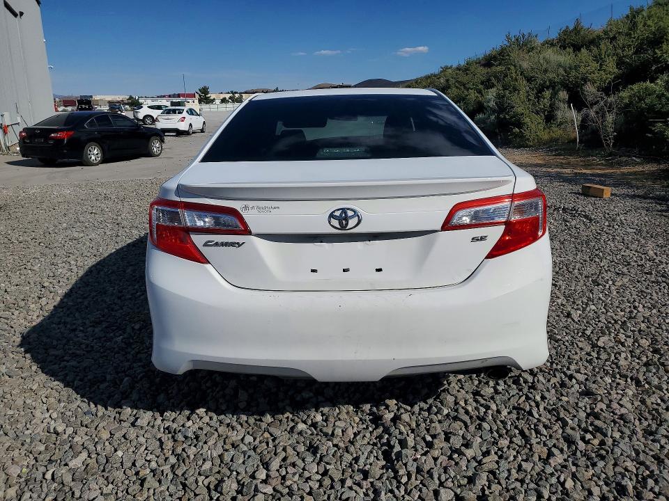 Photo 6 from auction – 2012 TOYOTA CAMRY with VIN 4T1BF1FK1CU552640