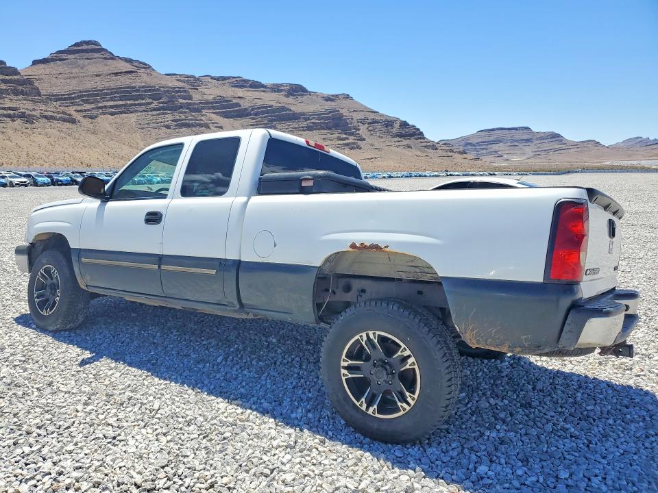 Photo 2 from auction – 2005 CHEVROLET SILVERADO with VIN 1GCEK19Z75Z189692
