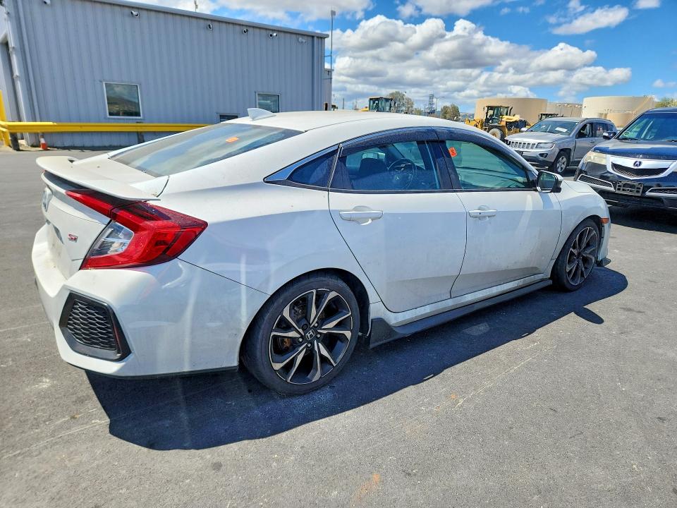 Снимка 3 от търг – 2019 HONDA CIVIC с VIN 2HGFC1E59KH706332