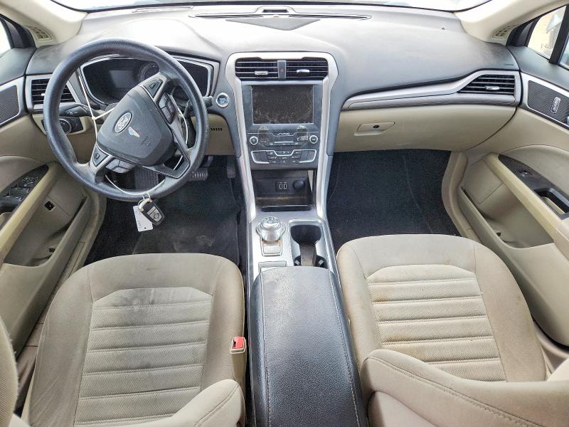Photo 8 from auction – 2019 FORD FUSION with VIN 3FA6P0LU8KR240460