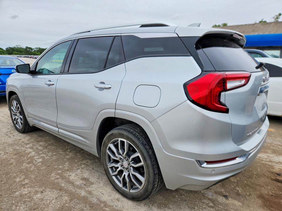 Photo 2 from auction – 2022 GMC TERRAIN with VIN 3GKALXEV5NL255069