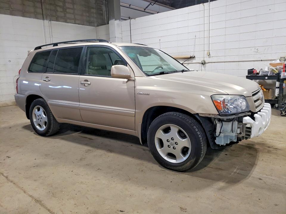 Photo 4 from auction – 2005 TOYOTA HIGHLANDER with VIN JTEDP21A750083073