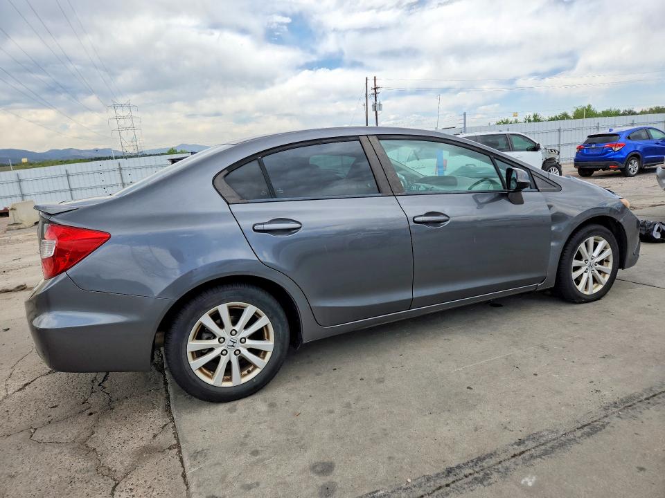 Photo 3 from auction – 2012 HONDA CIVIC with VIN 2HGFB2F85CH302723