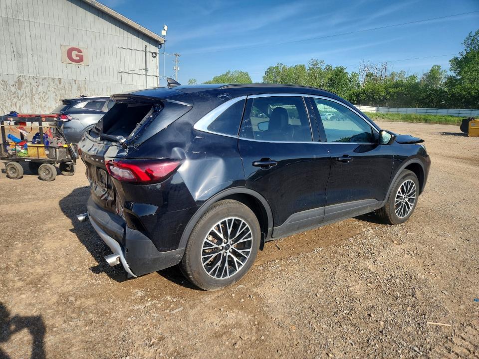 Photo 3 from auction – 2025 FORD ESCAPE with VIN 1FMCU0E15SUA70197
