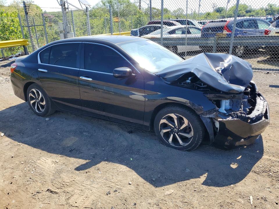 Photo 4 from auction – 2017 HONDA ACCORD with VIN 1HGCR2F70HA006407