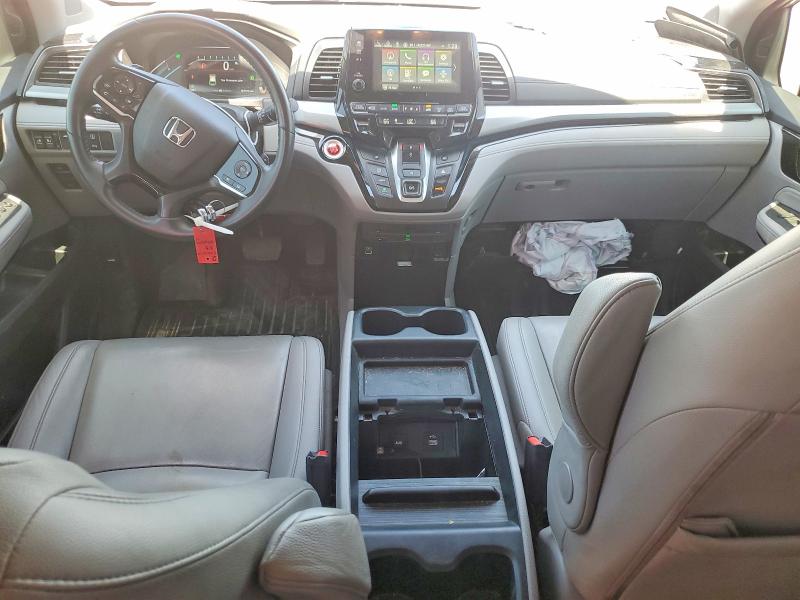 Photo 8 from auction – 2023 HONDA ODYSSEY with VIN 5FNRL6H88PB010038