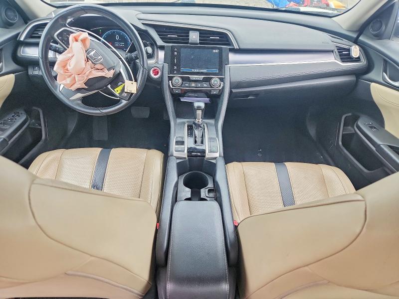 Photo 8 from auction – 2016 HONDA CIVIC with VIN 19XFC1F72GE207048