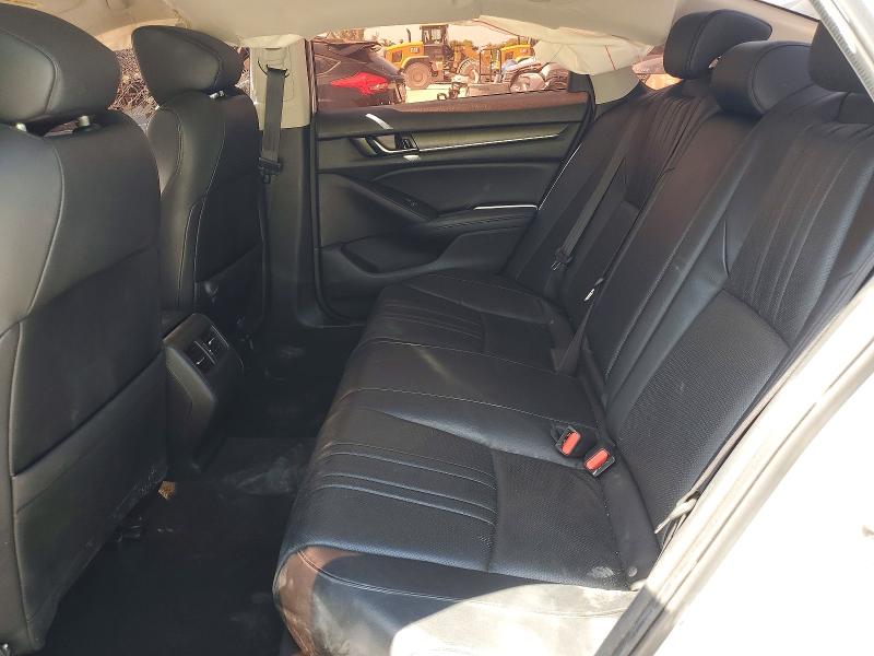 Photo 10 from auction – 2018 HONDA ACCORD with VIN 1HGCV2F60JA034667