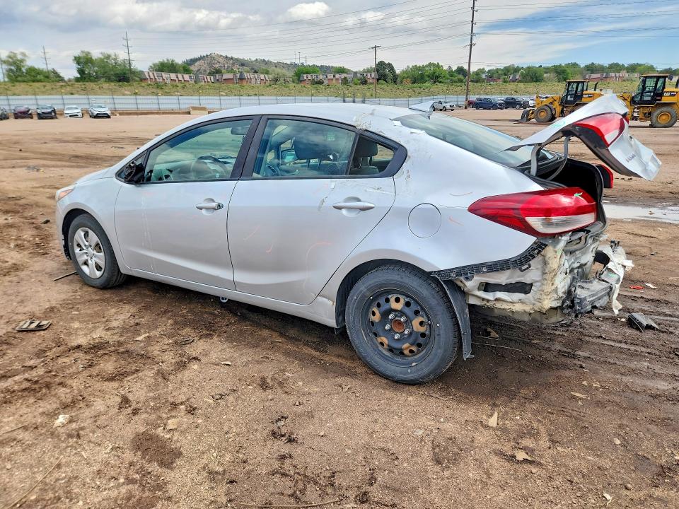 Photo 2 from auction – 2018 KIA FORTE with VIN 3KPFL4A77JE165041