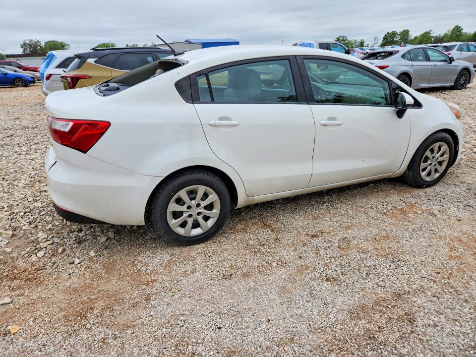 Photo 3 from auction – 2017 KIA RIO with VIN KNADM4A39H6046664