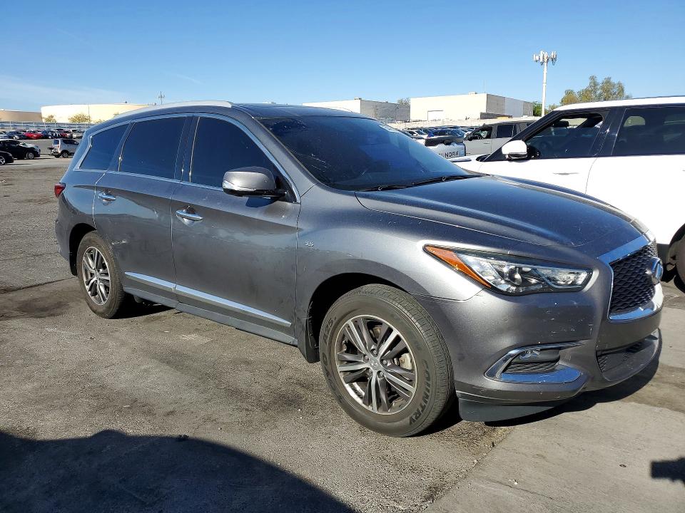 Photo 4 from auction – 2018 INFINITI QX60 with VIN 5N1DL0MN5JC512864