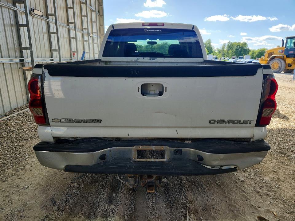 Photo 6 from auction – 2005 CHEVROLET SILVERADO with VIN 2GCEK13T951231888