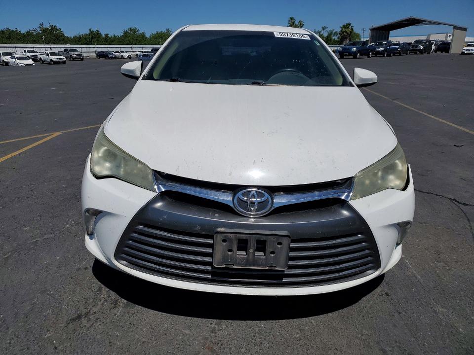 Photo 5 from auction – 2016 TOYOTA CAMRY with VIN 4T4BF1FK5GR584129
