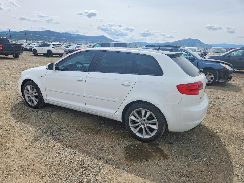 Photo 2 from auction – 2013 AUDI A3 with VIN WAUBJAFM9DA022744