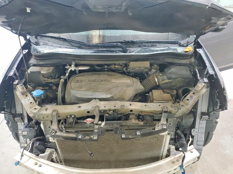 Photo 12 from auction – 2019 HONDA PASSPORT with VIN 5FNYF8H56KB016322