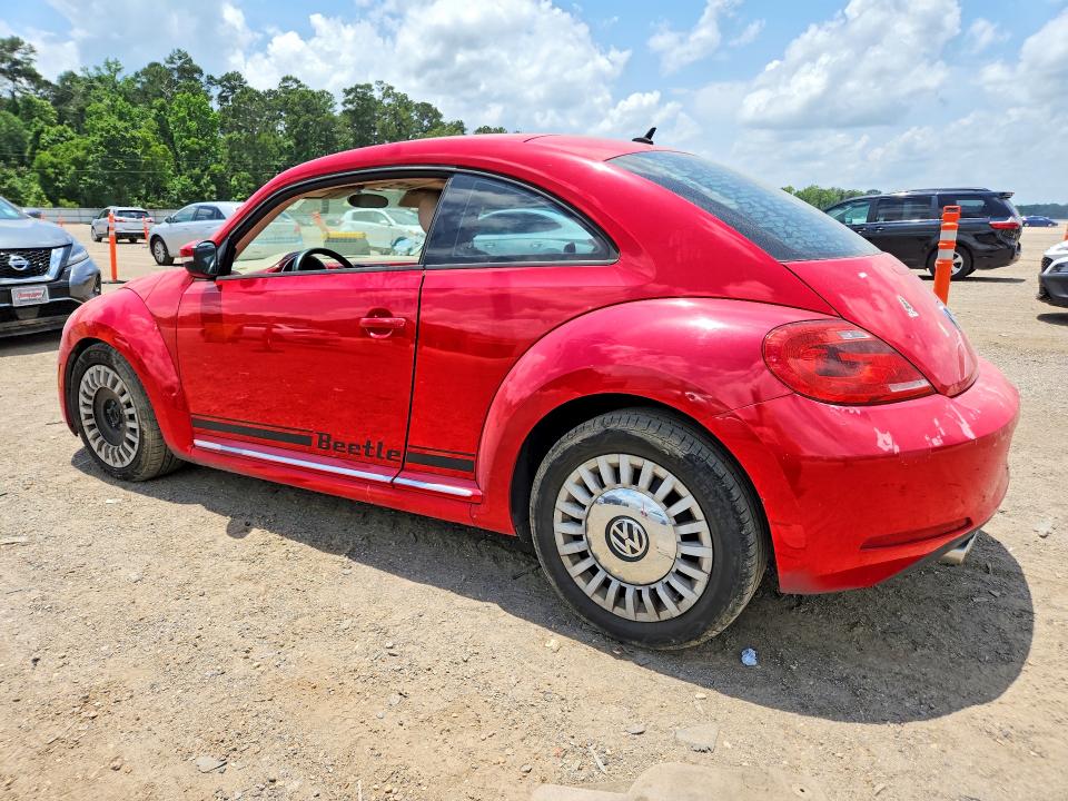 Photo 2 from auction – 2013 VOLKSWAGEN BEETLE with VIN 3VWJP7AT3DM688271