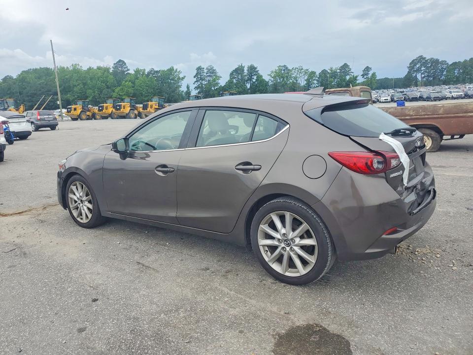 Photo 2 from auction – 2017 MAZDA 3 with VIN 3MZBN1M36HM146946