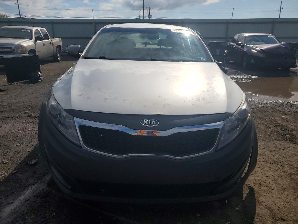 Photo 5 from auction – 2012 KIA OPTIMA with VIN KNAGM4A78C5296573