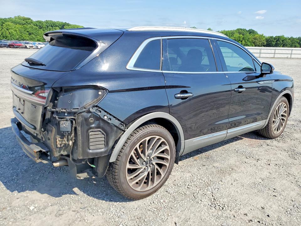 Photo 3 from auction – 2020 LINCOLN NAUTILUS with VIN 2LMPJ6K95LBL01702