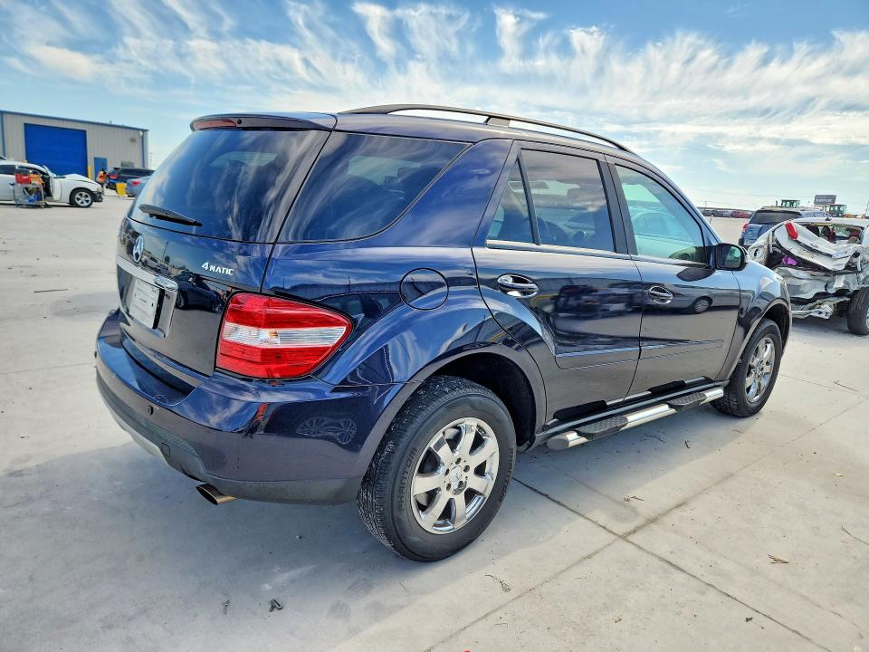 Photo 3 from auction – 2007 MERCEDES-BENZ ML with VIN 4JGBB86E37A175573