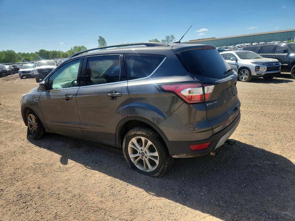 Photo 2 from auction – 2017 FORD ESCAPE with VIN 1FMCU9GD5HUD18193