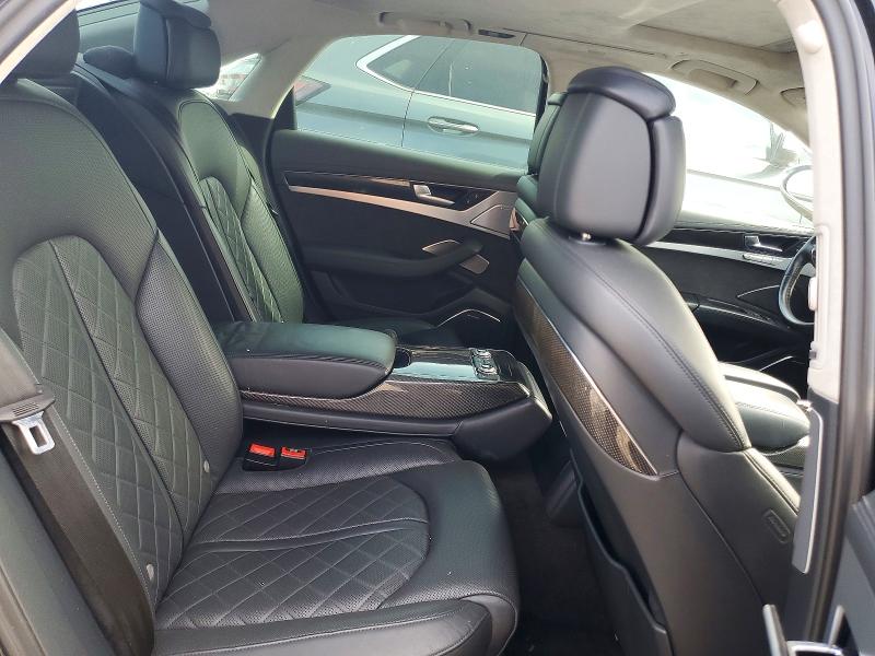 Photo 10 from auction – 2014 AUDI S8 with VIN WAUD2AFD4EN002417