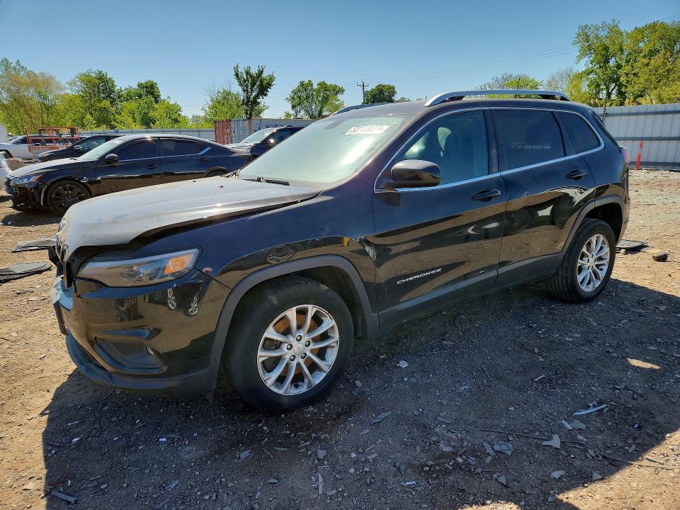 JEEP CHEROKEE 2019 with VIN 1C4PJLCB3KD264660 - Photo from auction