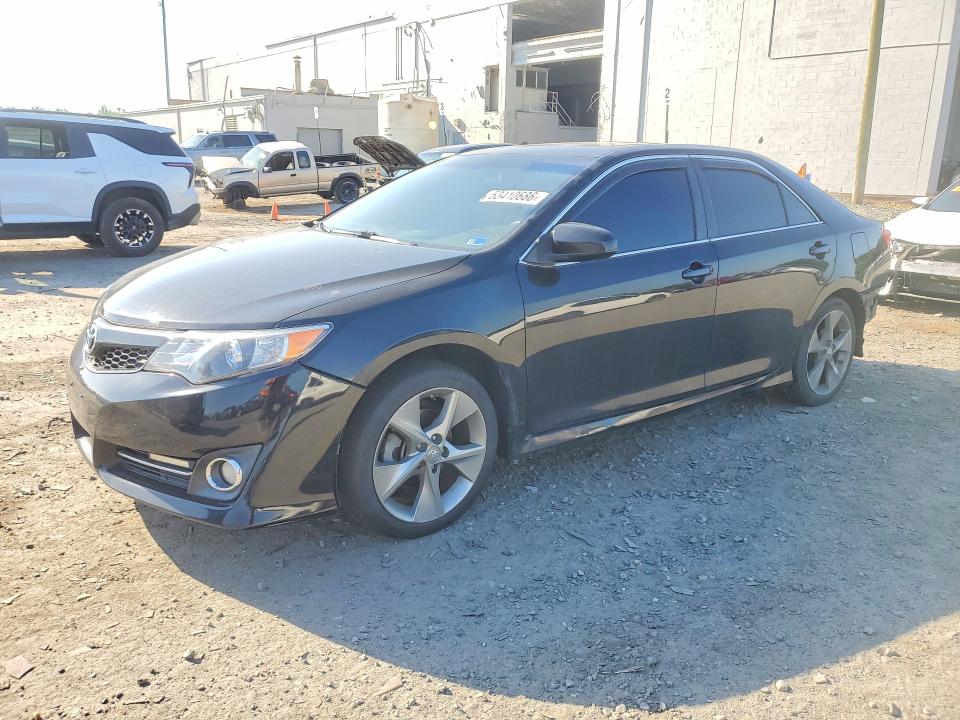 صورة رقم 1 من المزاد - 2014 TOYOTA CAMRY مع VIN 4T1BF1FK5EU828823