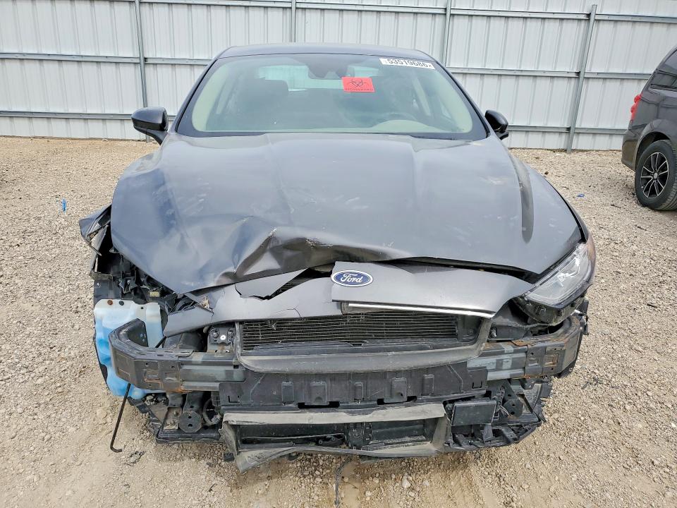 Photo 5 from auction – 2020 FORD FUSION with VIN 3FA6P0HD4LR123341
