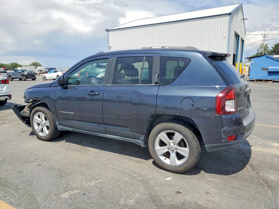 Photo 2 from auction – 2015 JEEP COMPASS with VIN 1C4NJDBB7FD316540